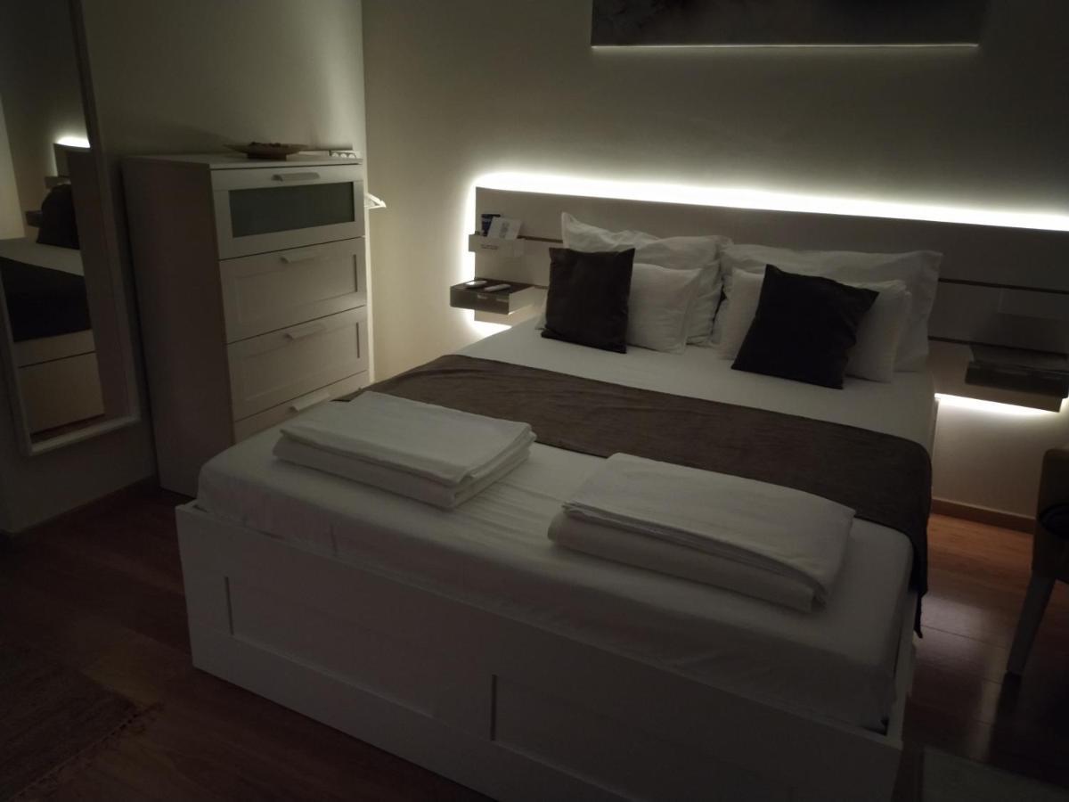 Central Palace Apartmani - Pupinova Palata Novi Sad Eksteriør billede