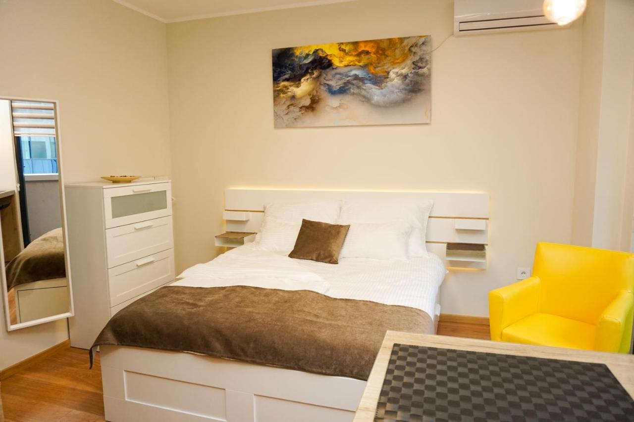 Central Palace Apartmani - Pupinova Palata Novi Sad Eksteriør billede