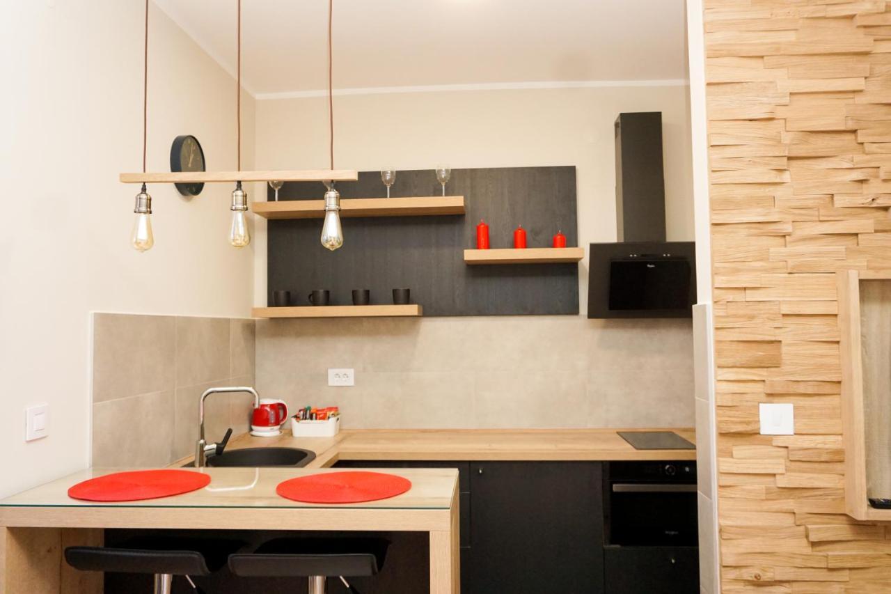 Central Palace Apartmani - Pupinova Palata Novi Sad Eksteriør billede