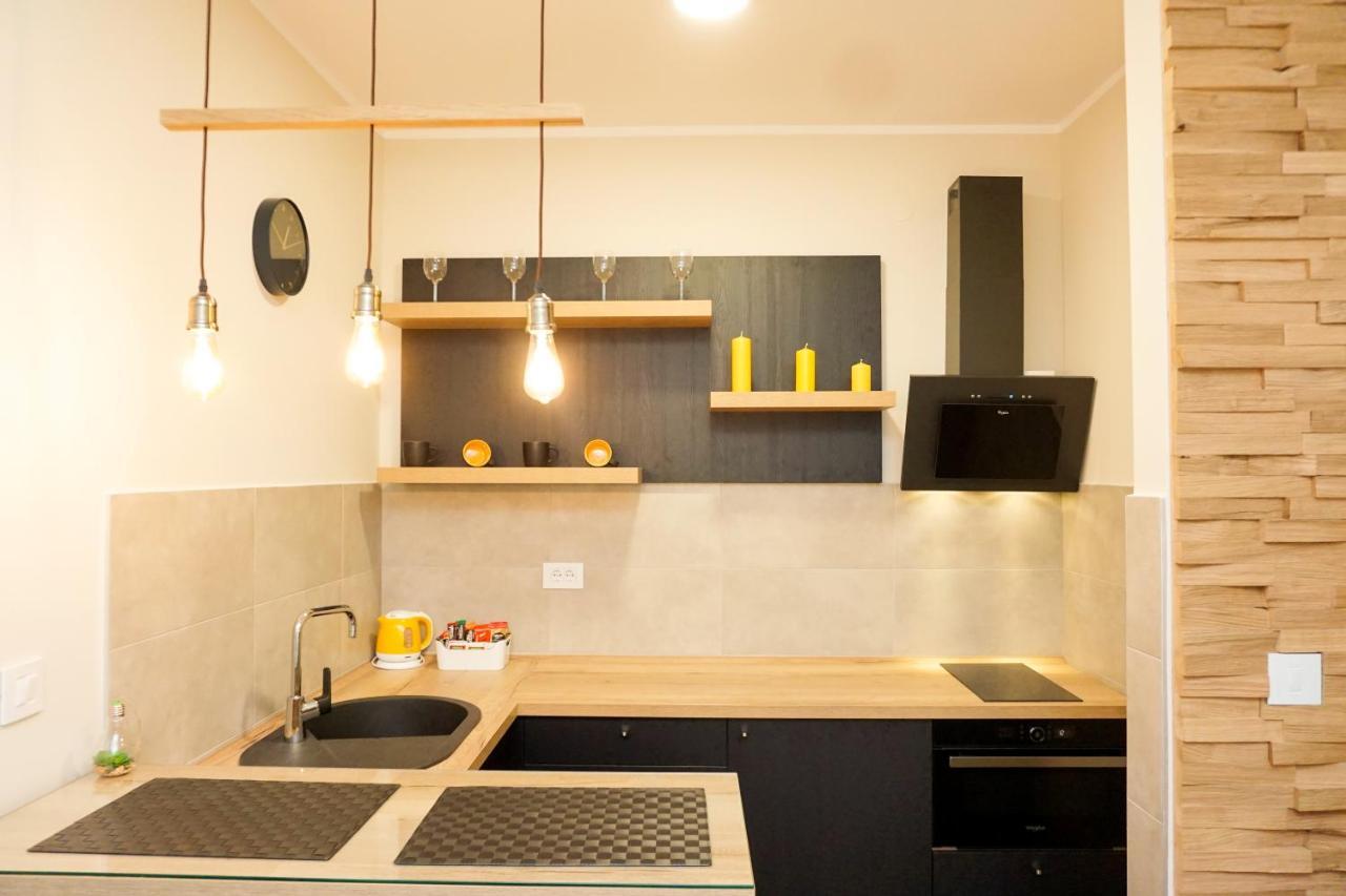 Central Palace Apartmani - Pupinova Palata Novi Sad Eksteriør billede