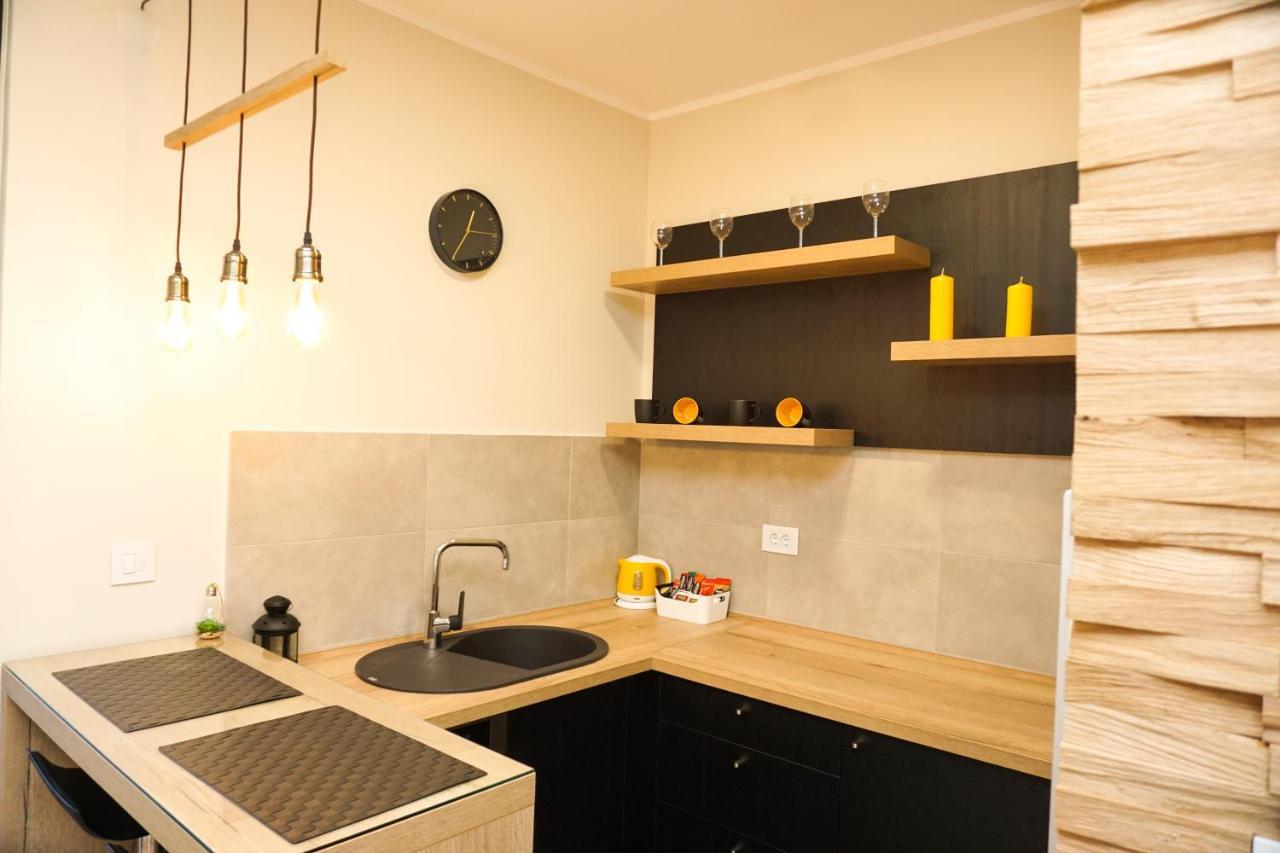 Central Palace Apartmani - Pupinova Palata Novi Sad Eksteriør billede